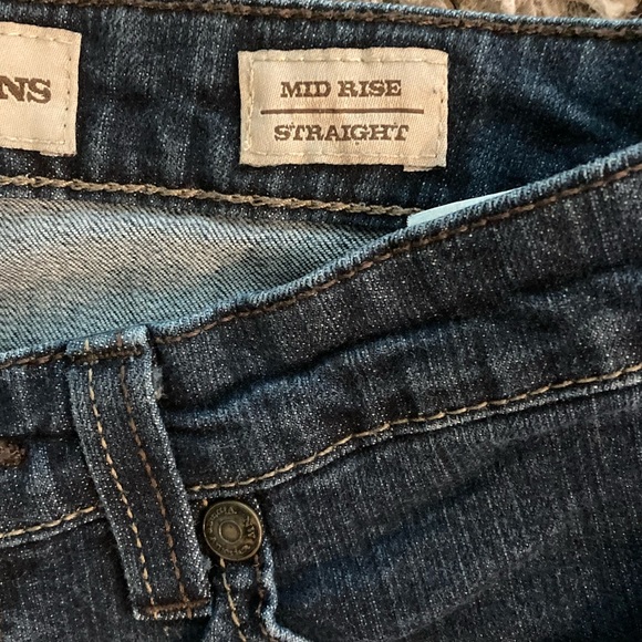 Woman’s Straight Leg Jeans Mid Rise Size 8/28 - Picture 5 of 5